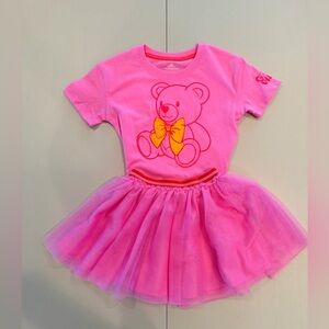 way to celebrate! | 2 piece set, skirt & t-shirt. Size: 3T